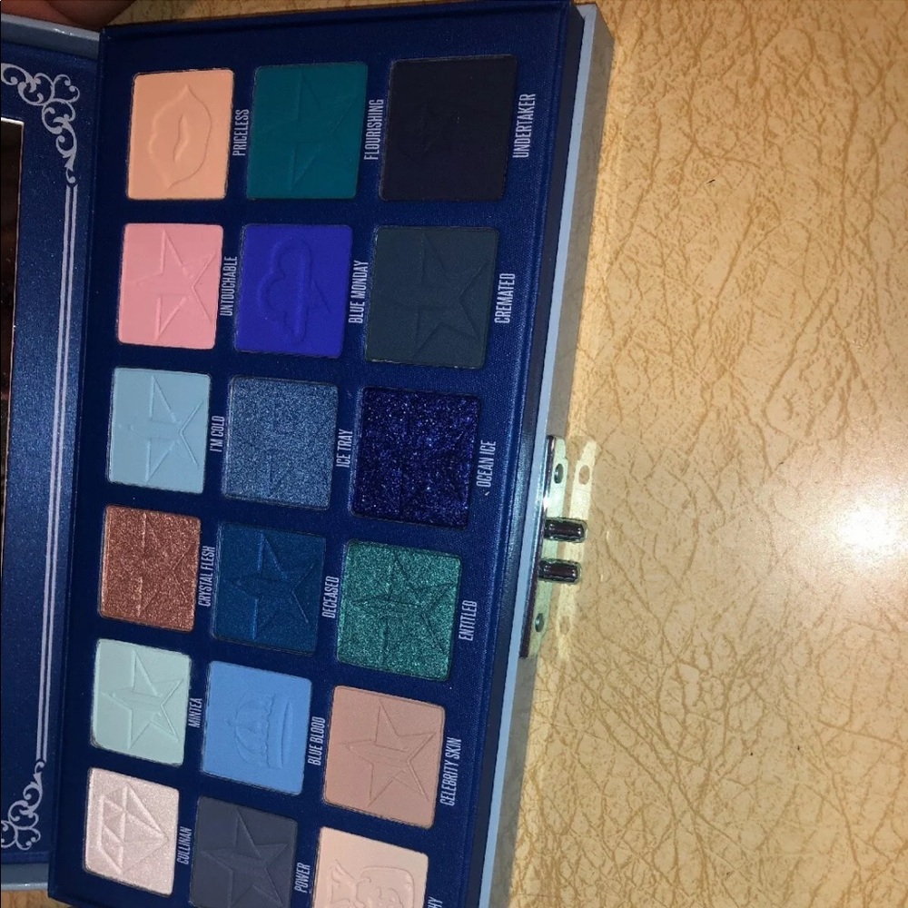 Jeffree Star Blue Blood Palette - Picture 2 of 4